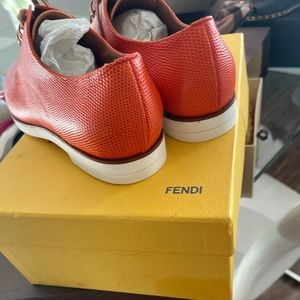 Fendi Vitello st lizard size 38